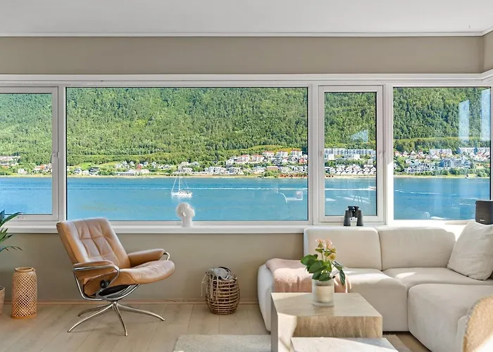 Deluxe Penthouse By Paramount